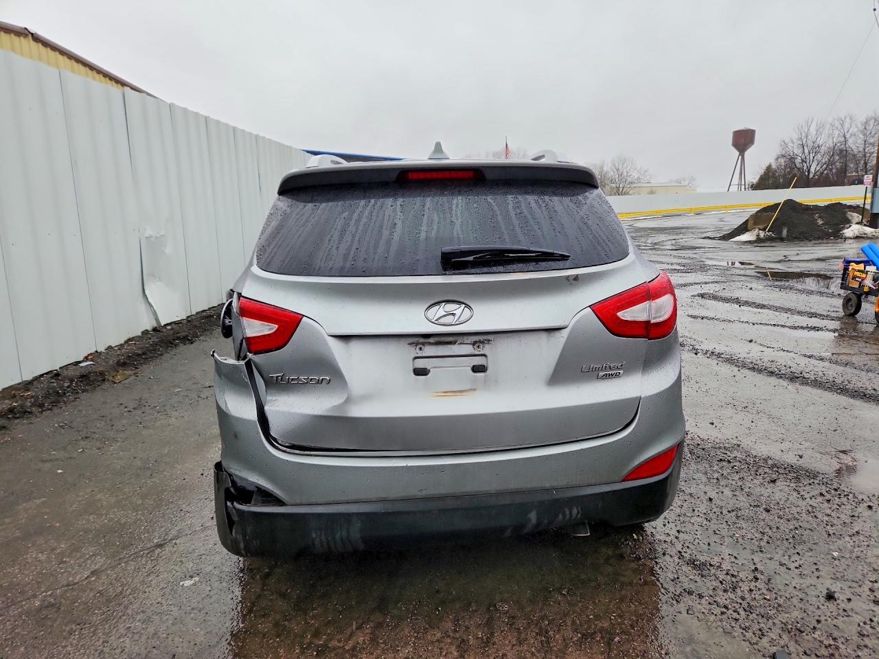 2015 Hyundai Tucson Limited - Image 6