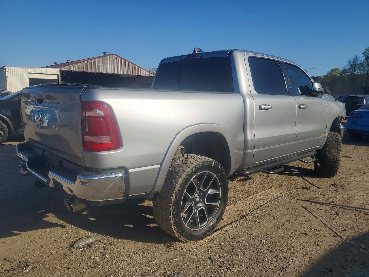 2021 Ram 1500 Laramie - Image 3