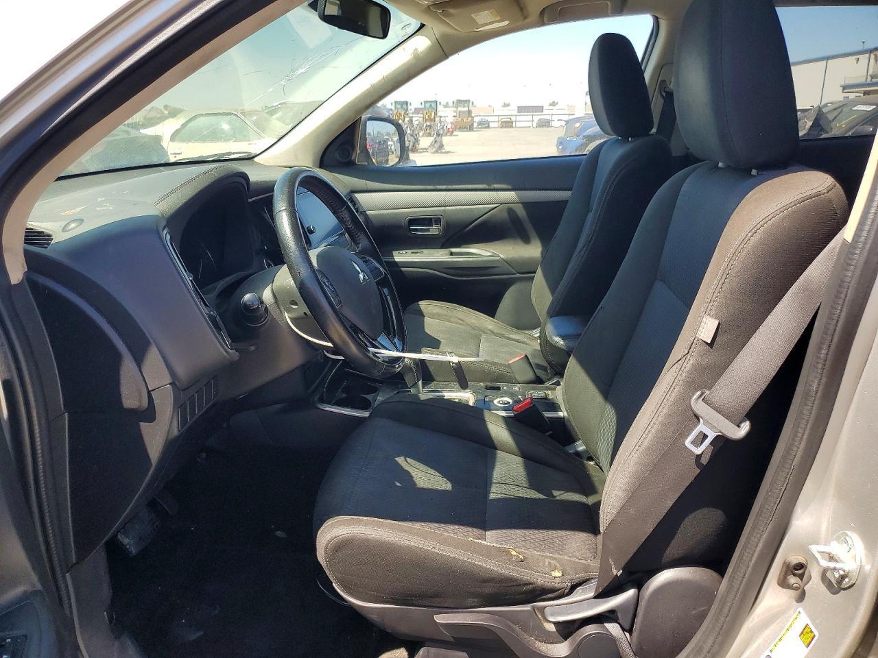 2018 Mitsubishi Outlander Se - Image 7