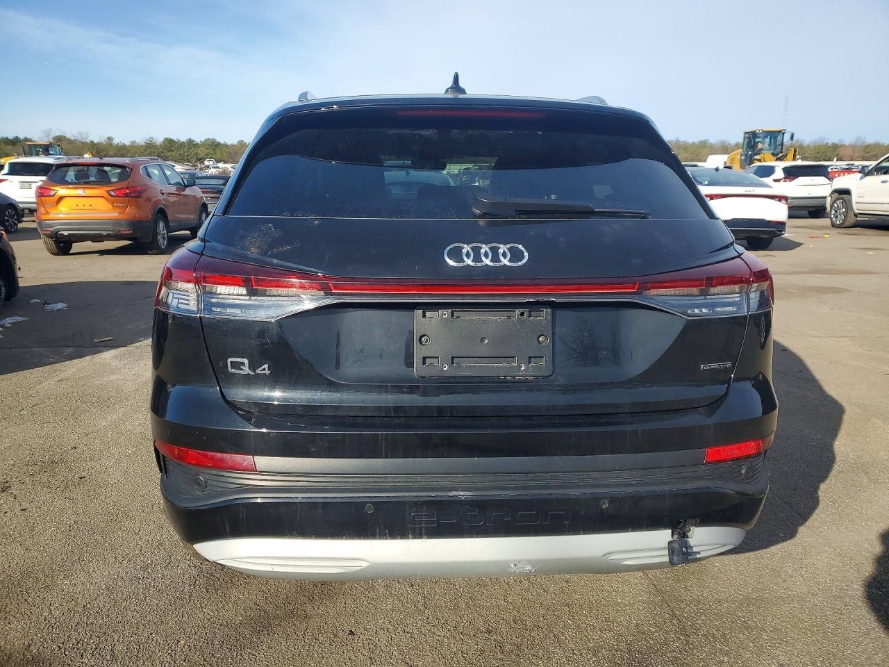 2022 Audi Q4 E-Tron Premium Plus - Фото 6