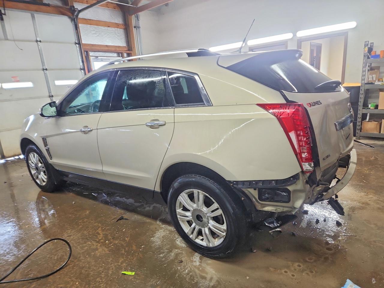 2011 Cadillac Srx Luxury Collection - Image 2