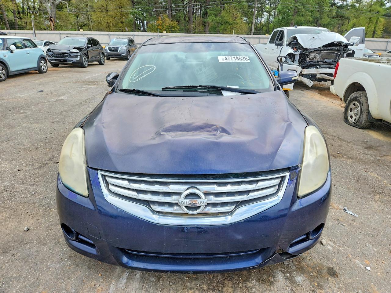 2010 Nissan Altima Base - Фото 5