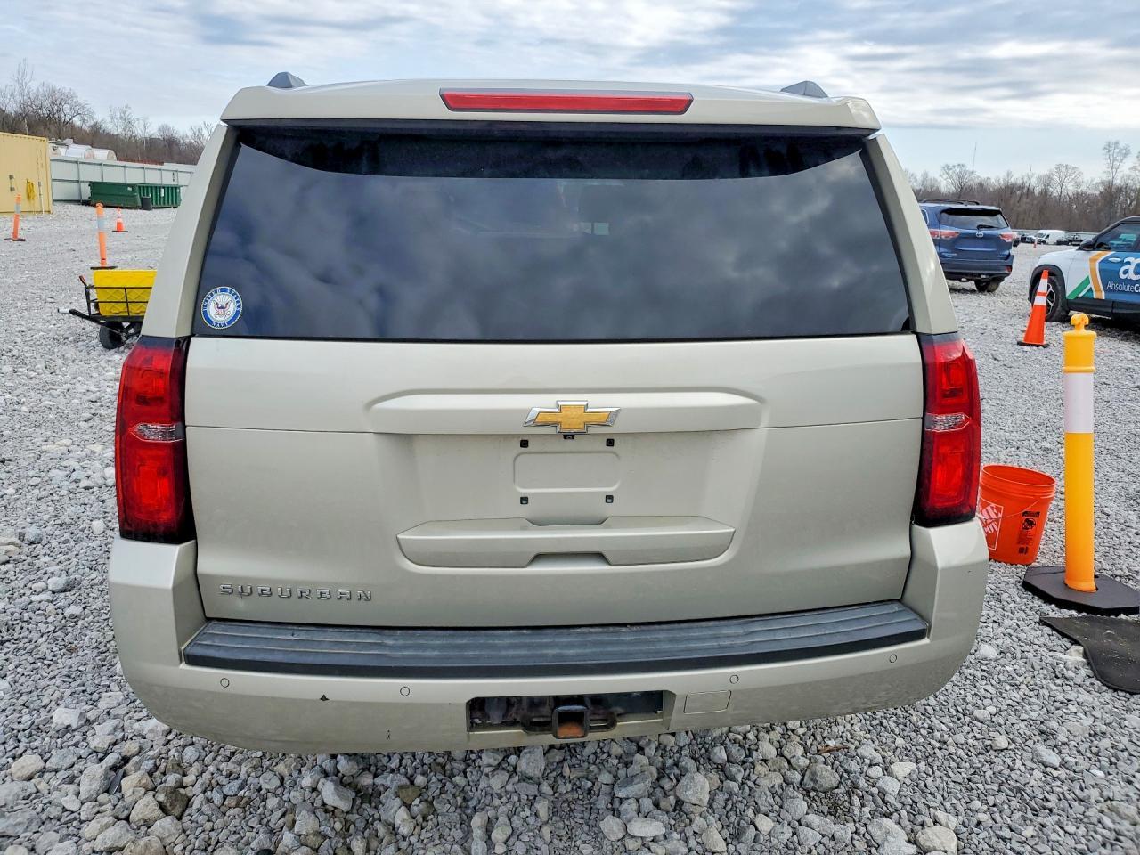 2016 Chevrolet Suburban K1500 Lt - Фото 6