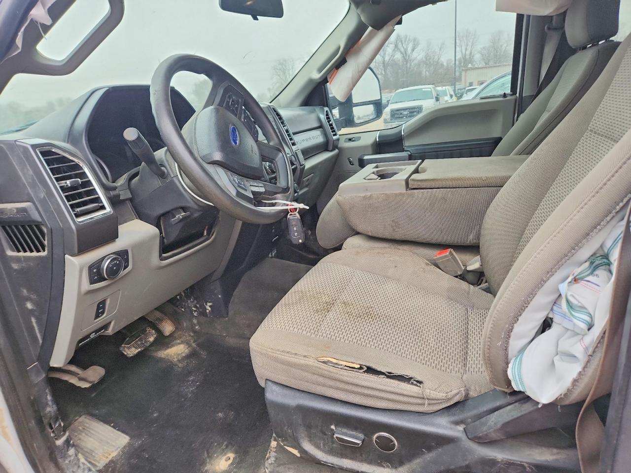 2018 Ford F250 Super Duty - Image 7
