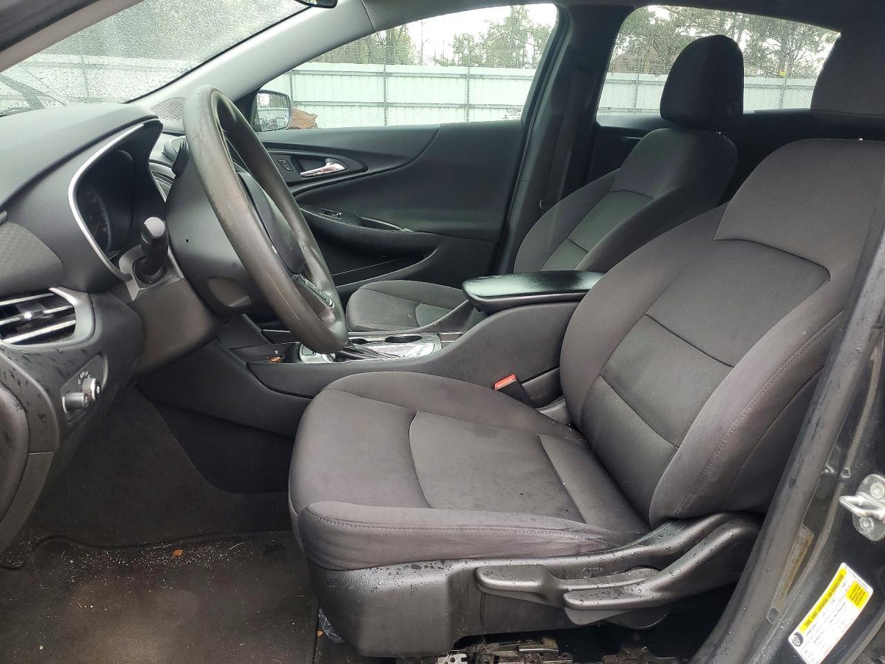 2017 Chevrolet Malibu Ls - Фото 7