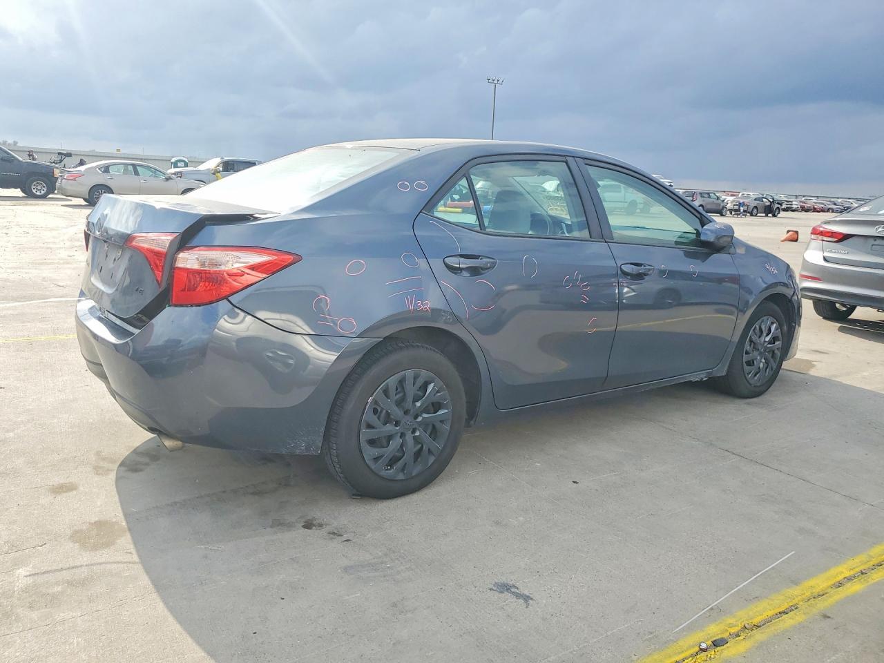 2019 Toyota Corolla L - Фото 3
