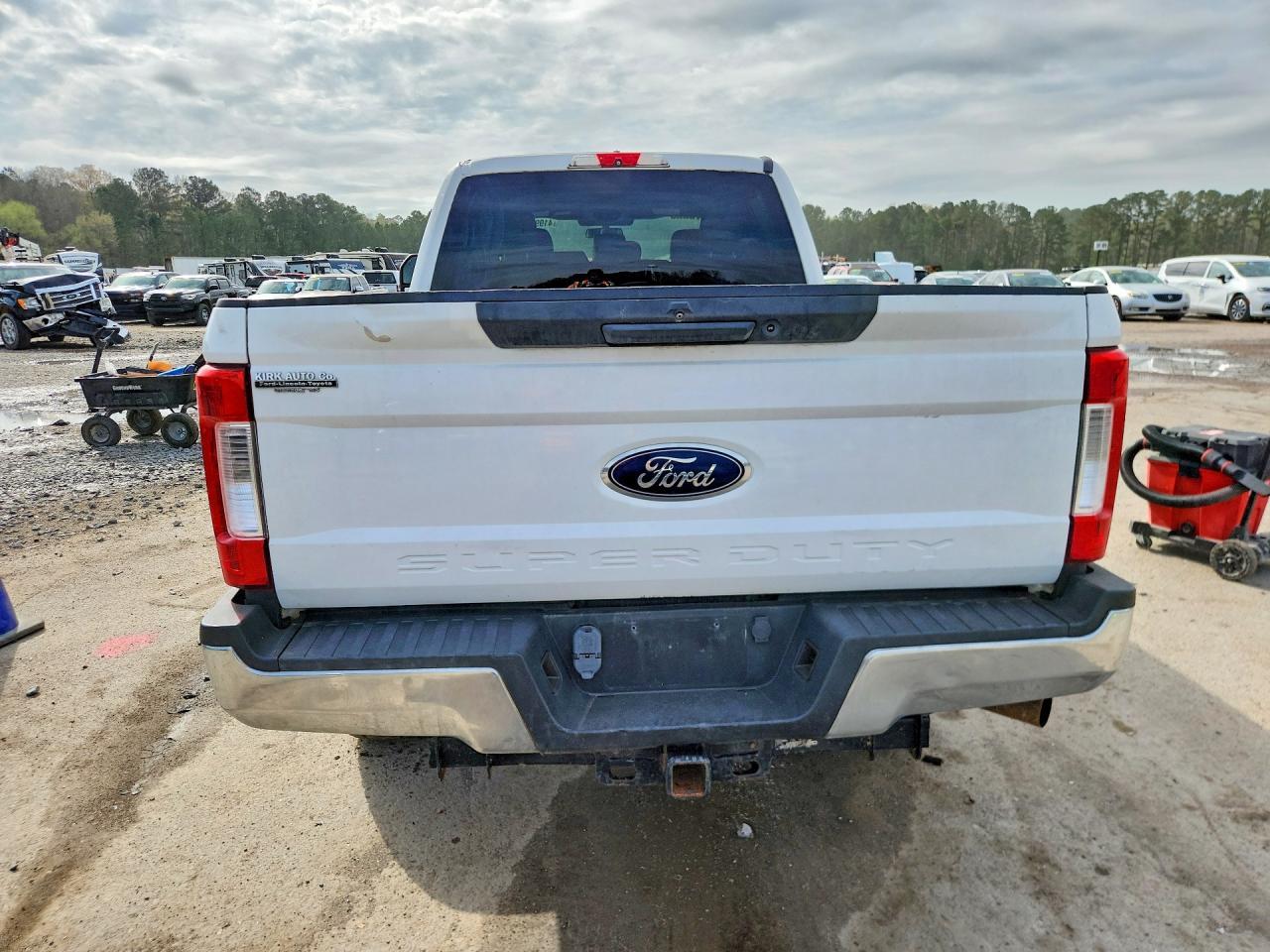 2018 Ford F250 Super Duty - Фото 6
