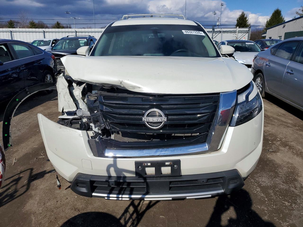 2023 Nissan Pathfinder Sl - Фото 5
