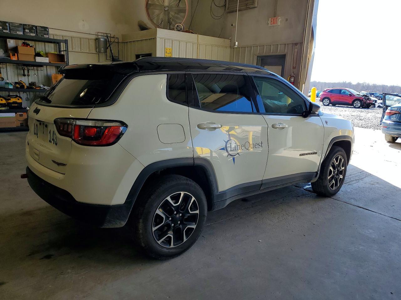2020 Jeep Compass Trailhawk - Фото 3