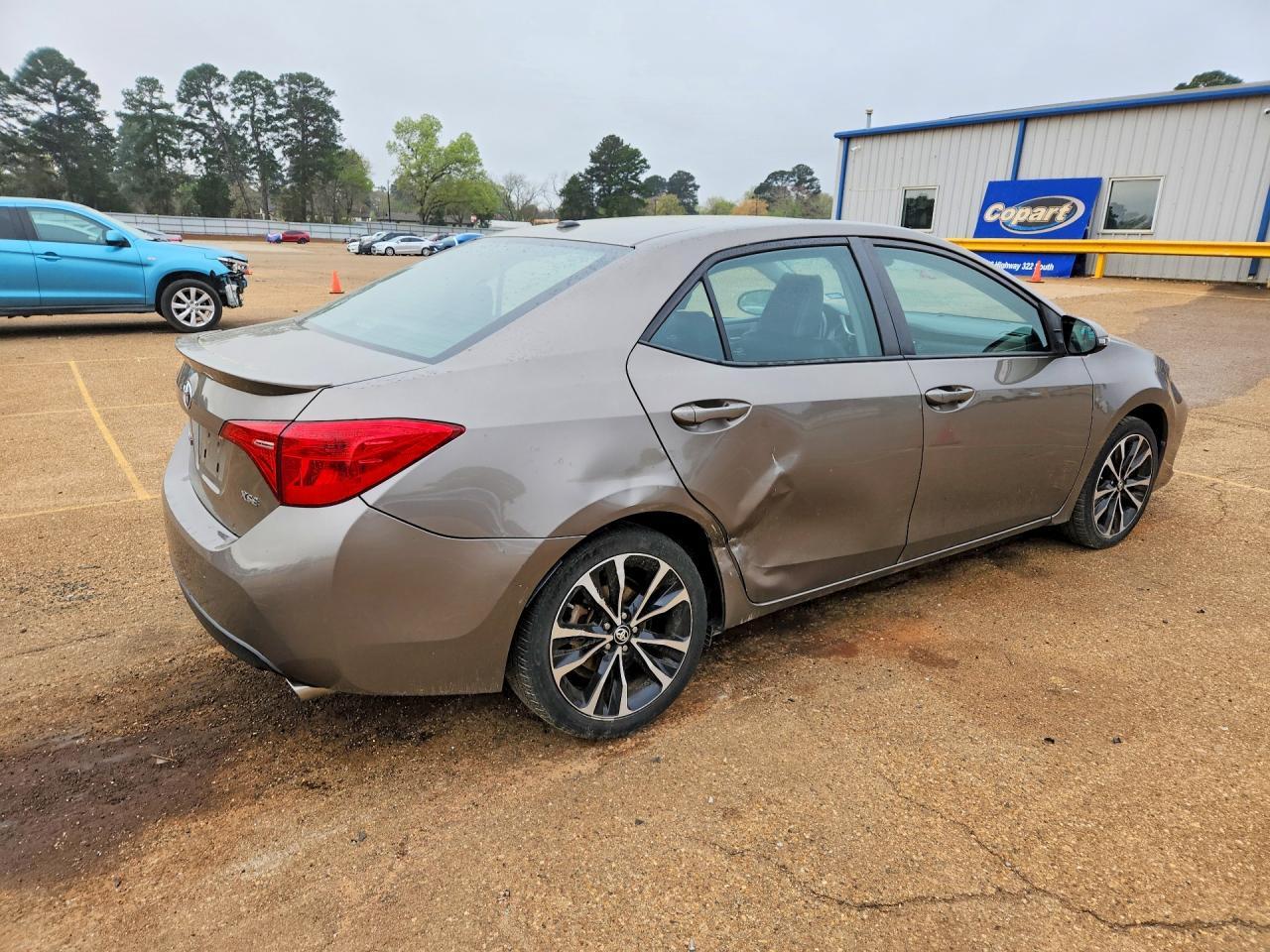 2018 Toyota Corolla Xse - Фото 3