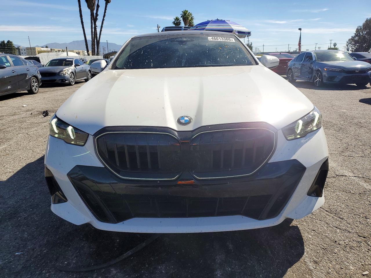 2024 BMW 530 I - Image 5