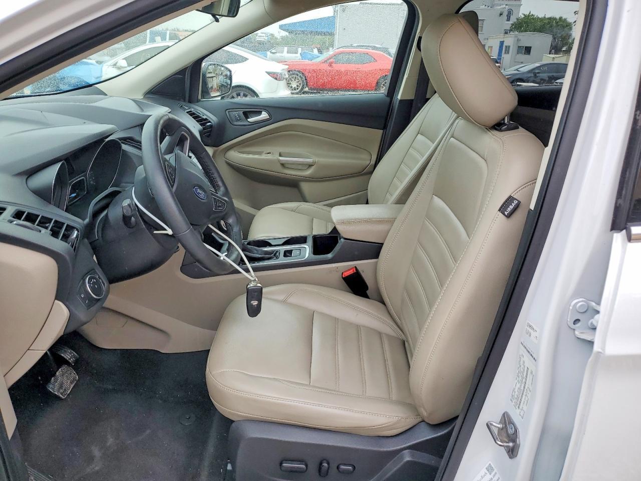 2019 Ford Escape Sel - Фото 7