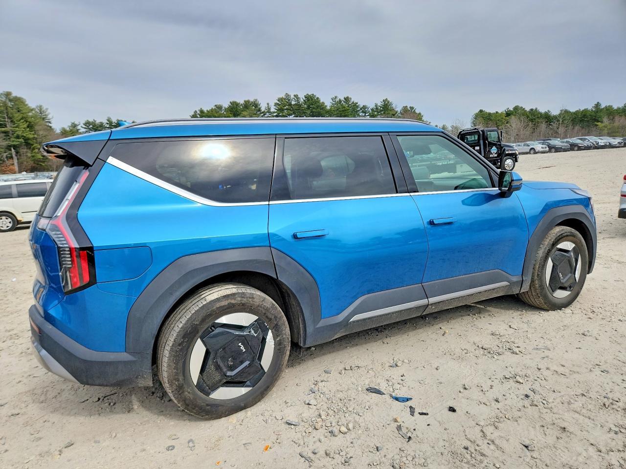 2024 Kia Ev9 Wind - Фото 3