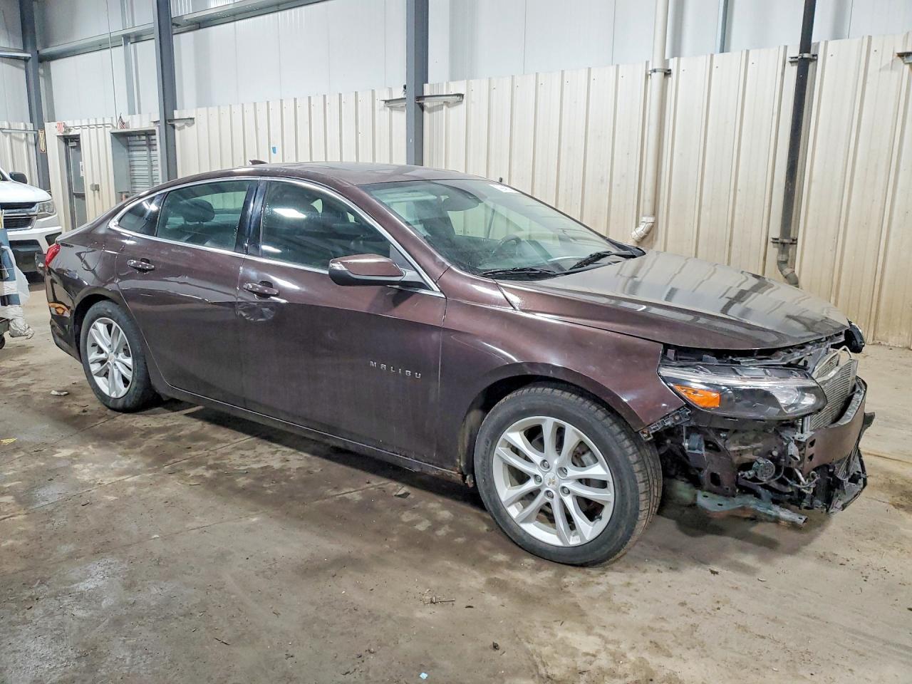 2016 Chevrolet Malibu Hybrid - Image 4