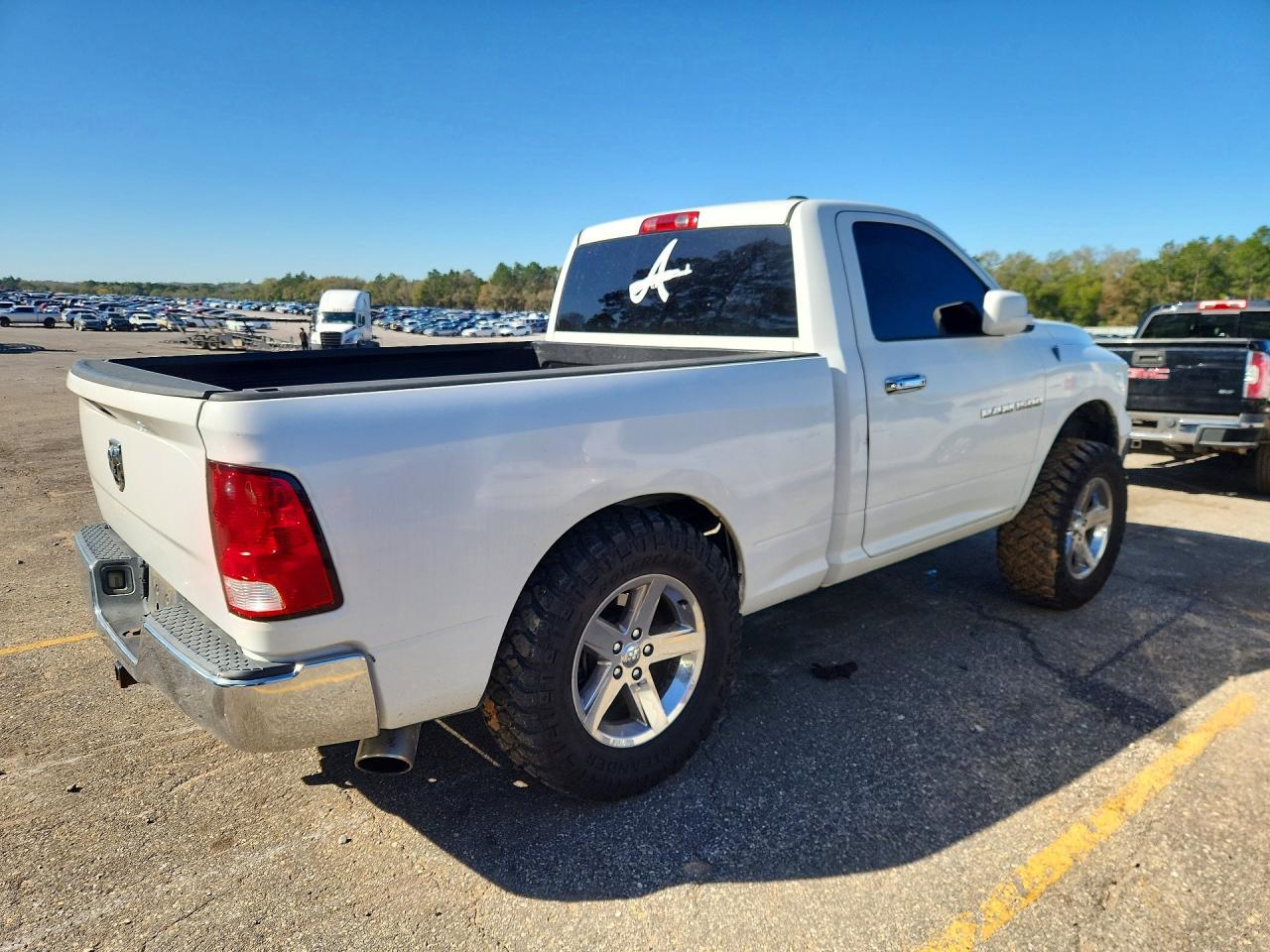 2011 Dodge Ram 1500 - Image 3