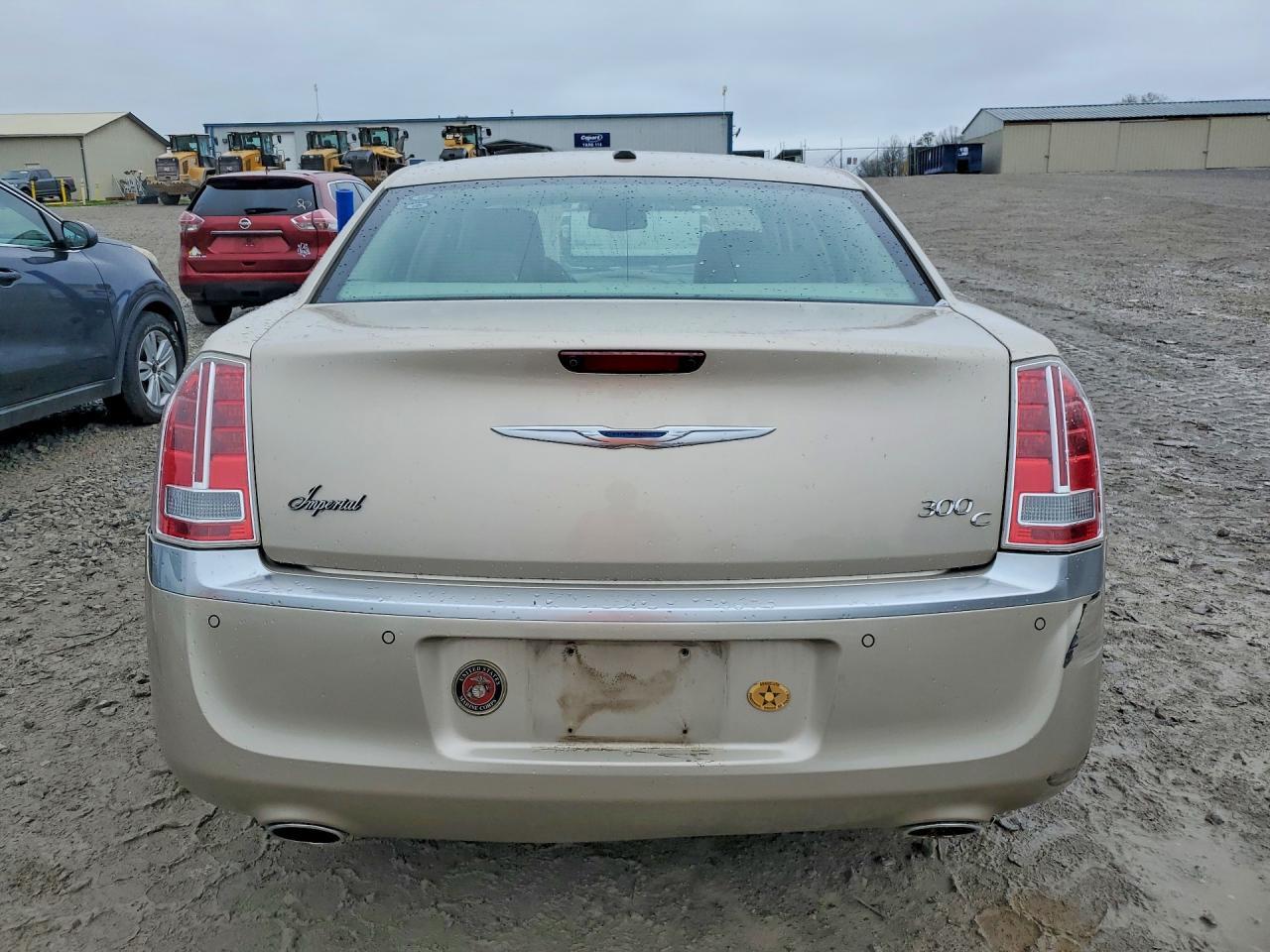 2012 Chrysler 300C Luxury - Фото 6