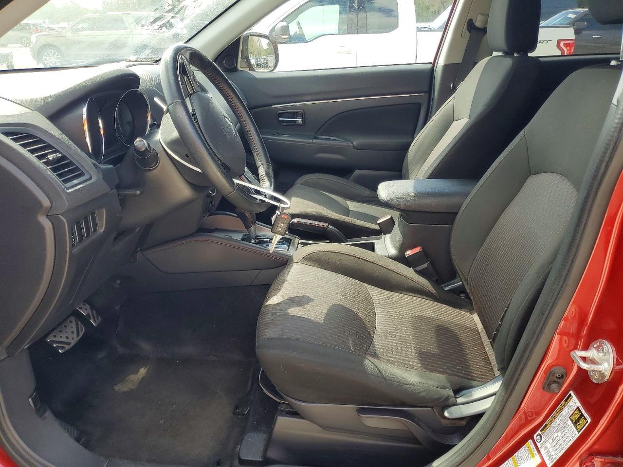 2018 Mitsubishi Outlander Sport Es - Image 7