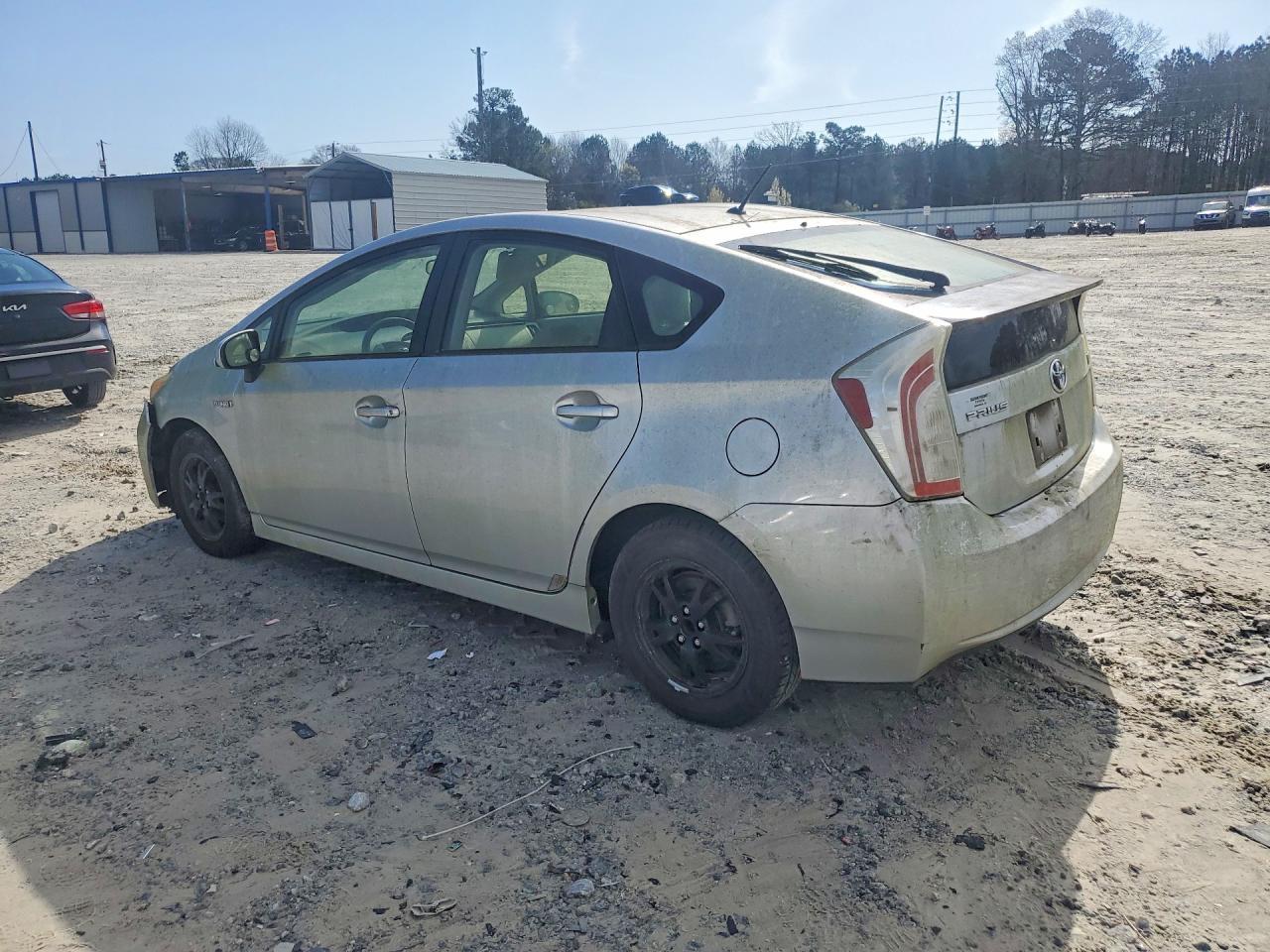 2013 Toyota Prius - Фото 2