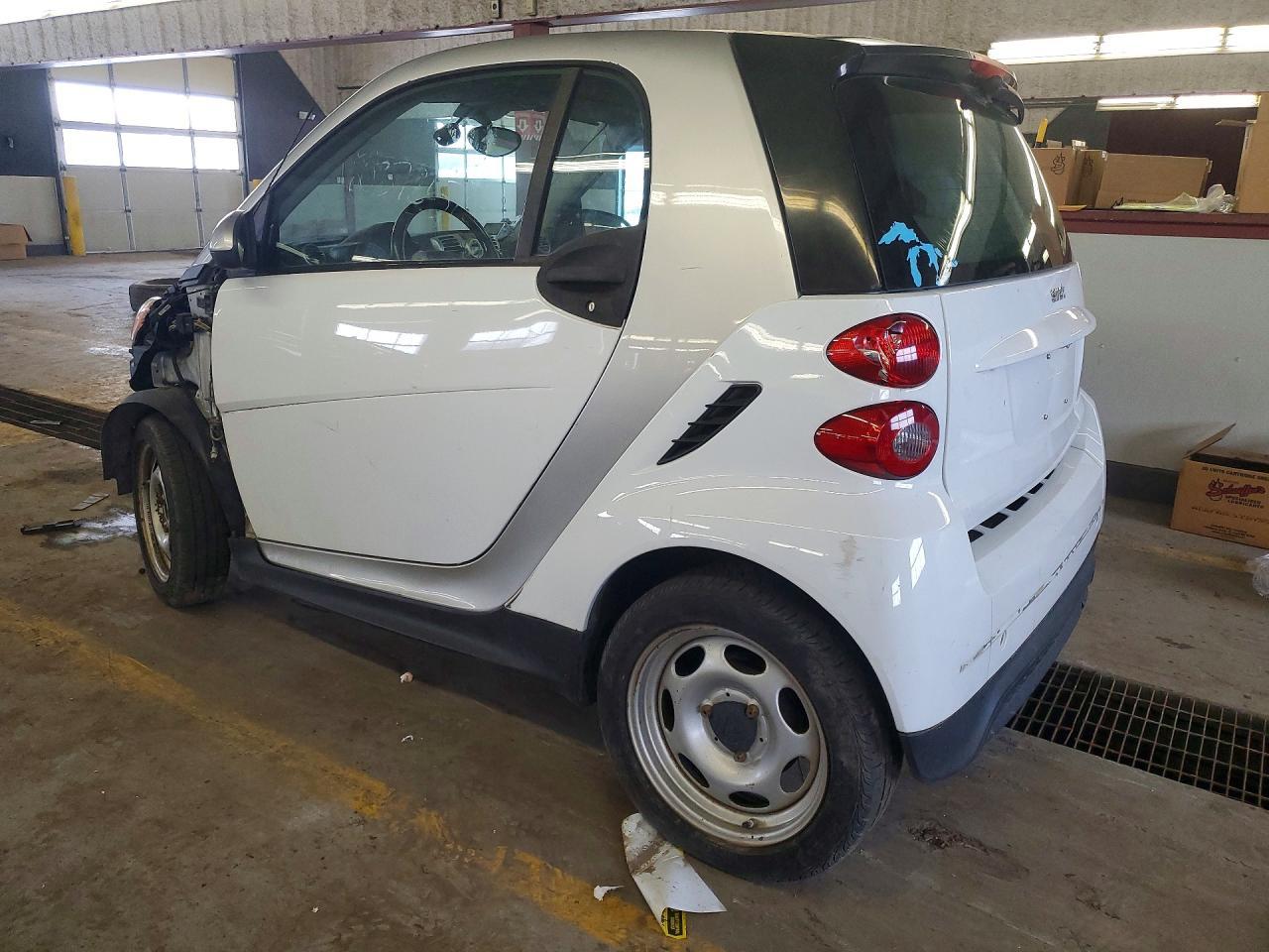 2014 Smart Fortwo Pure - Фото 2