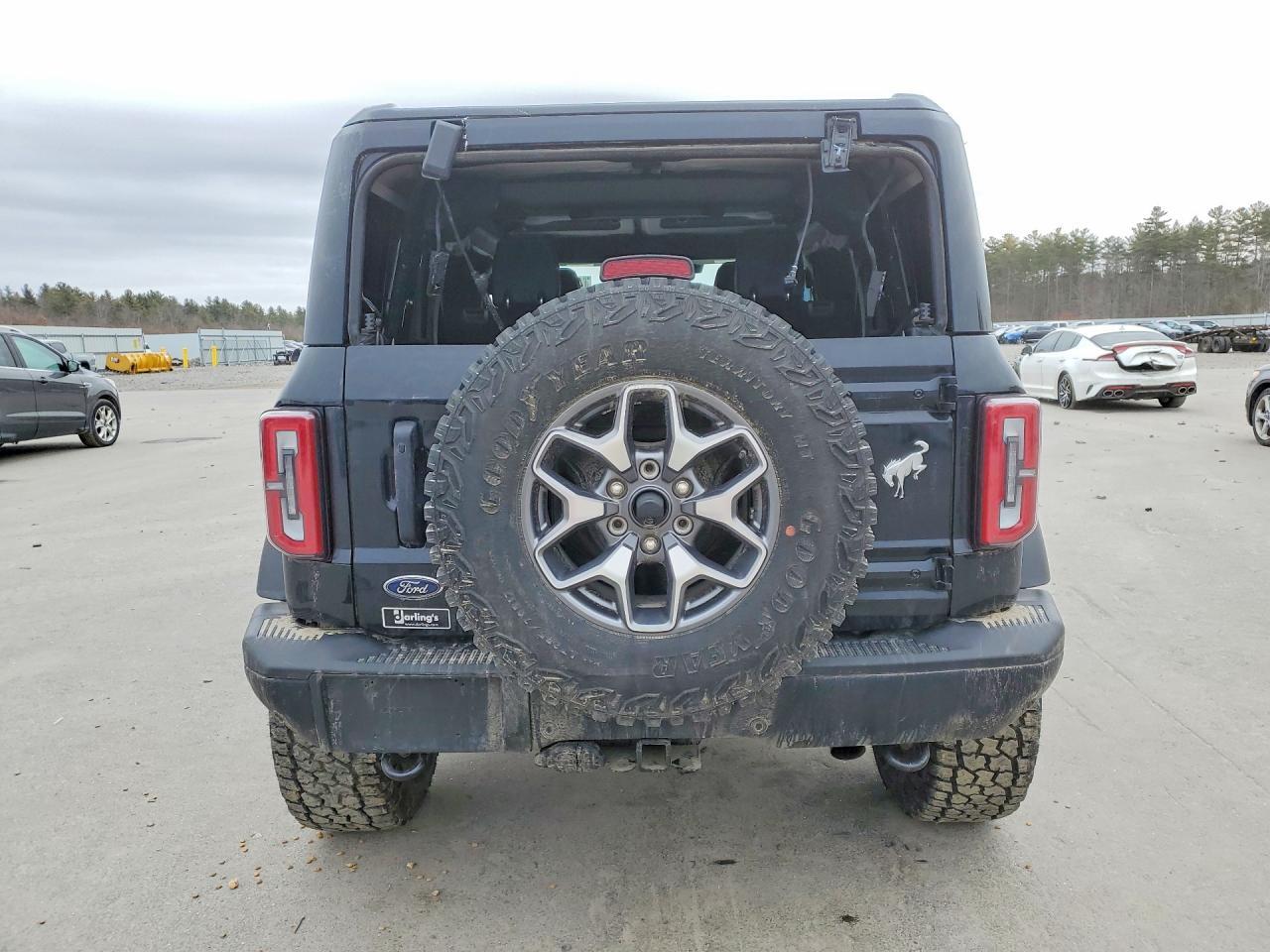 2025 Ford Bronco Badlands - Фото 6
