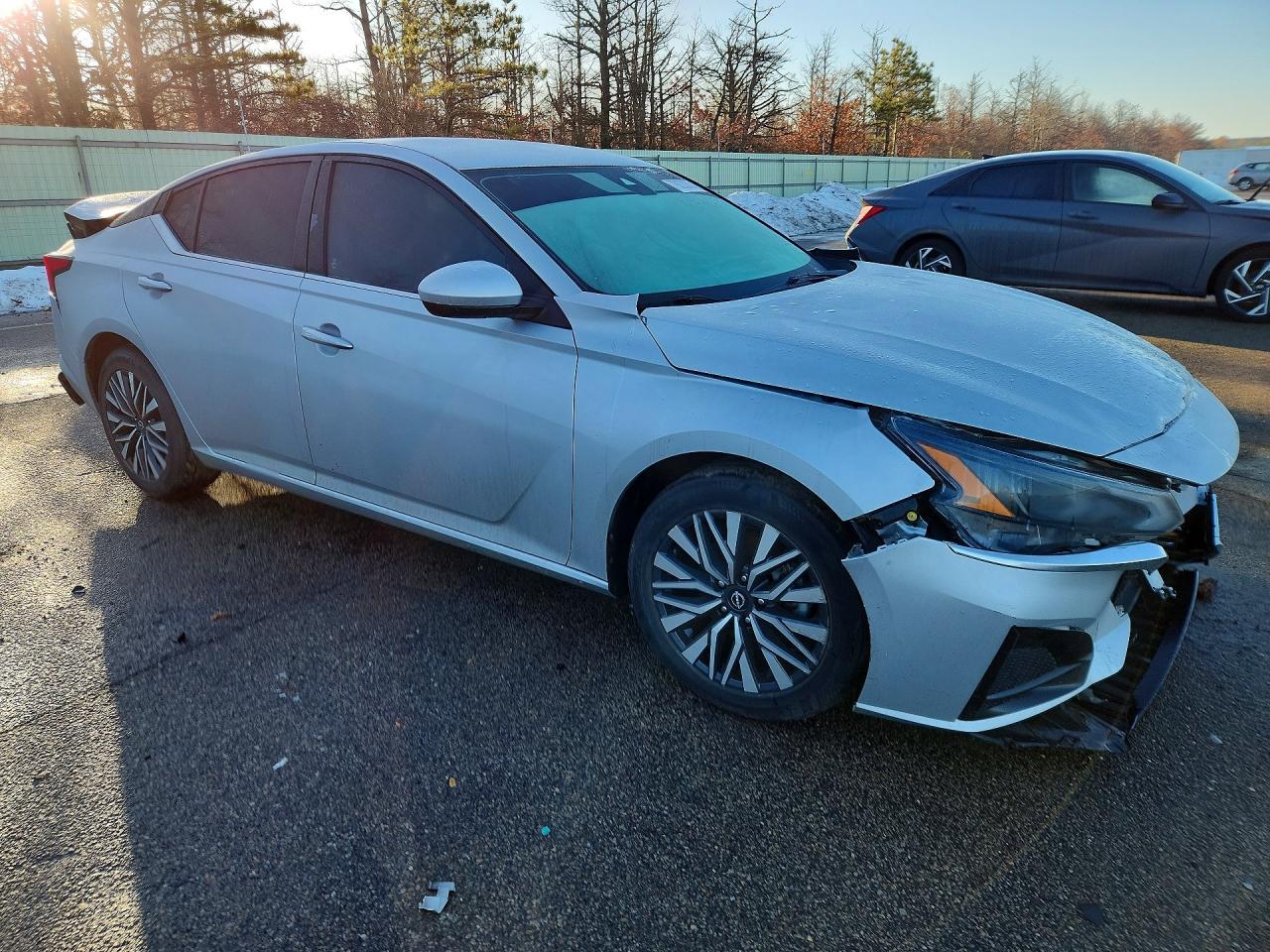 2023 Nissan Altima 2.5 Sv - Image 4