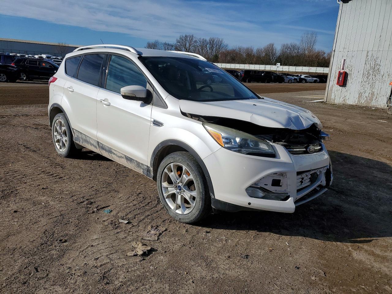 2016 Ford Escape Titanium - Фото 4