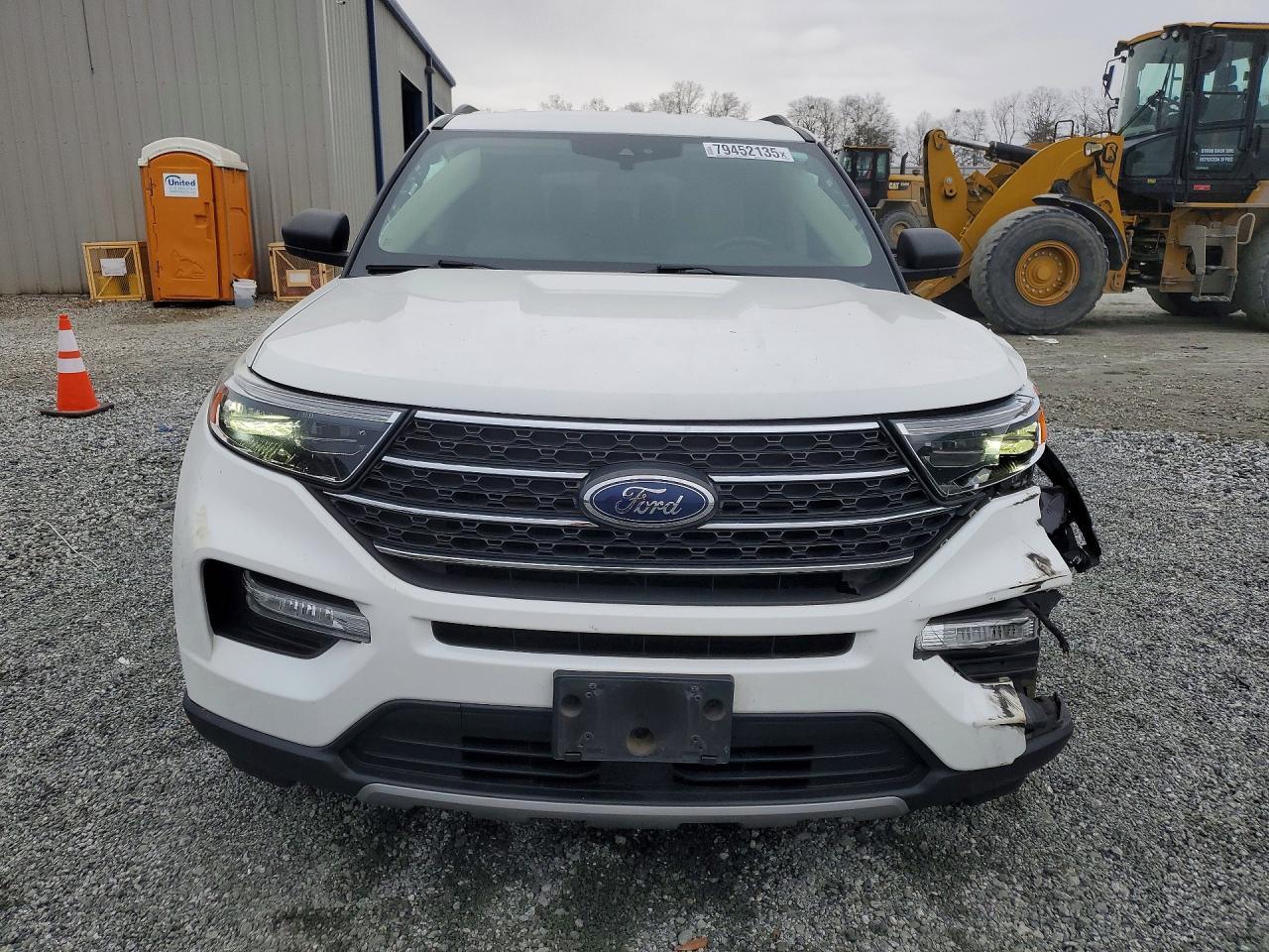 2022 Ford Explorer Xlt - Фото 5