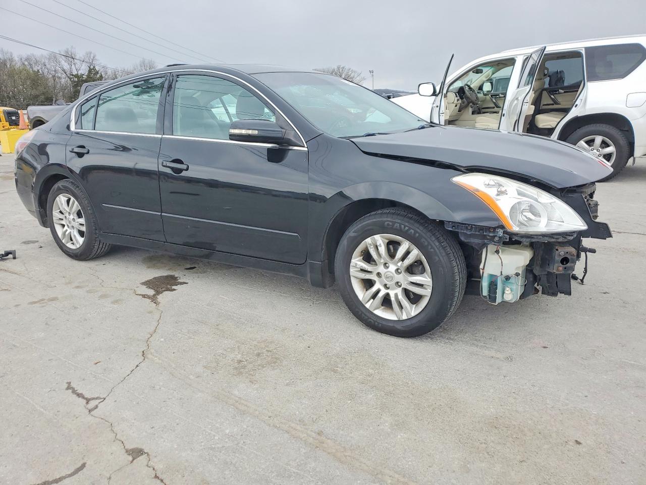 2012 Nissan Altima 2.5 - Image 4