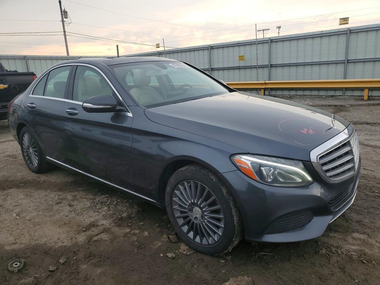 2015 Mercedes-Benz C - Фото 4