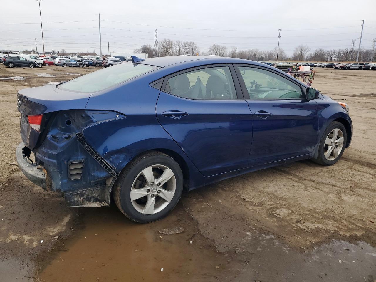 2013 Hyundai Elantra Gls - Фото 3