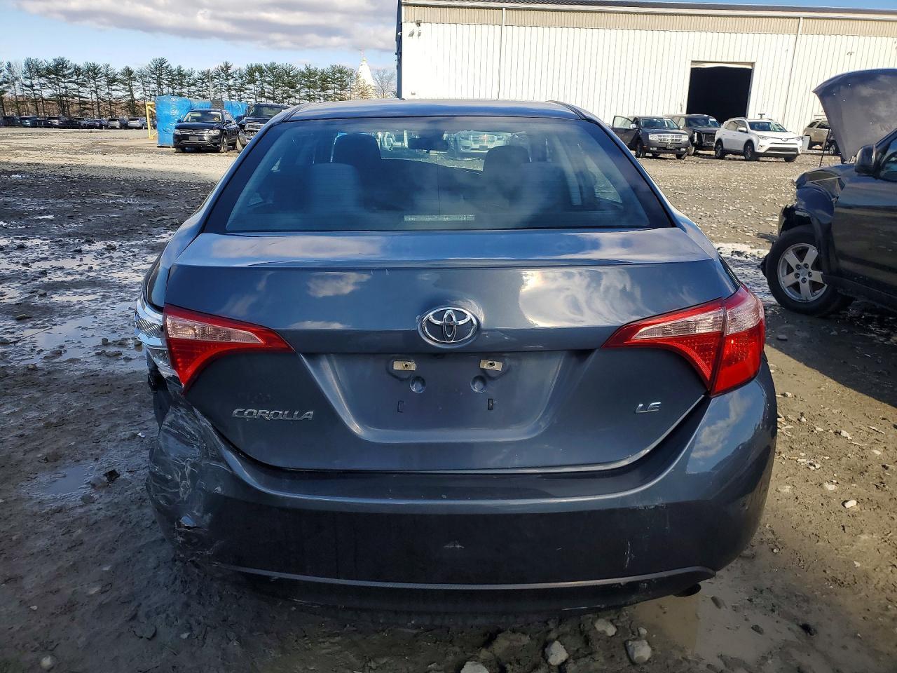 2017 Toyota Corolla Le - Фото 6