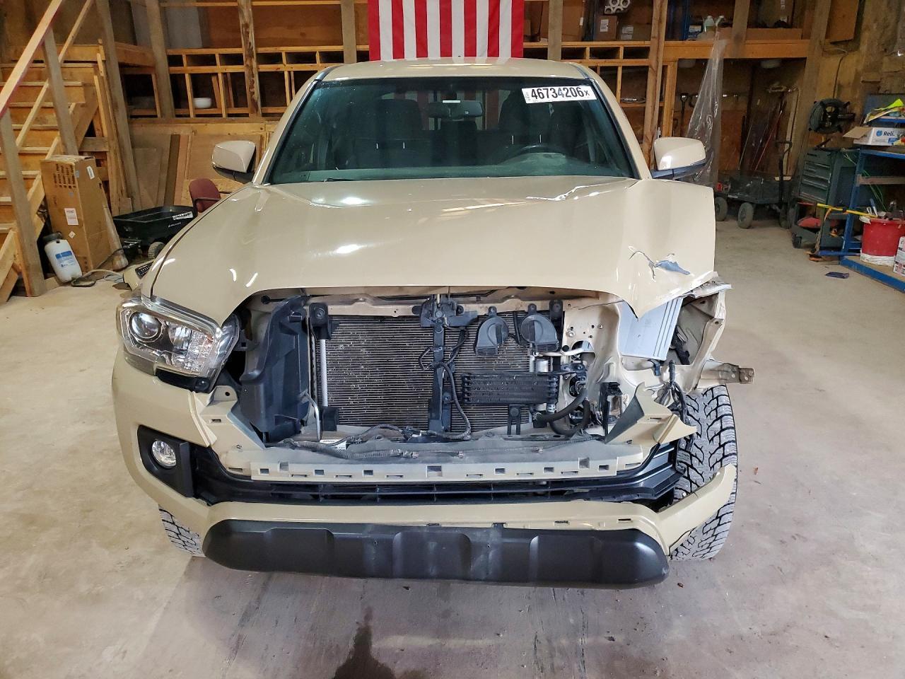 2017 Toyota Tacoma Trd Off-Road - Image 5