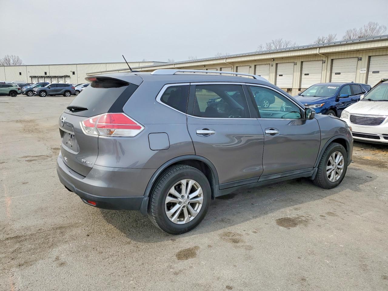 2015 Nissan Rogue Sv - Фото 3