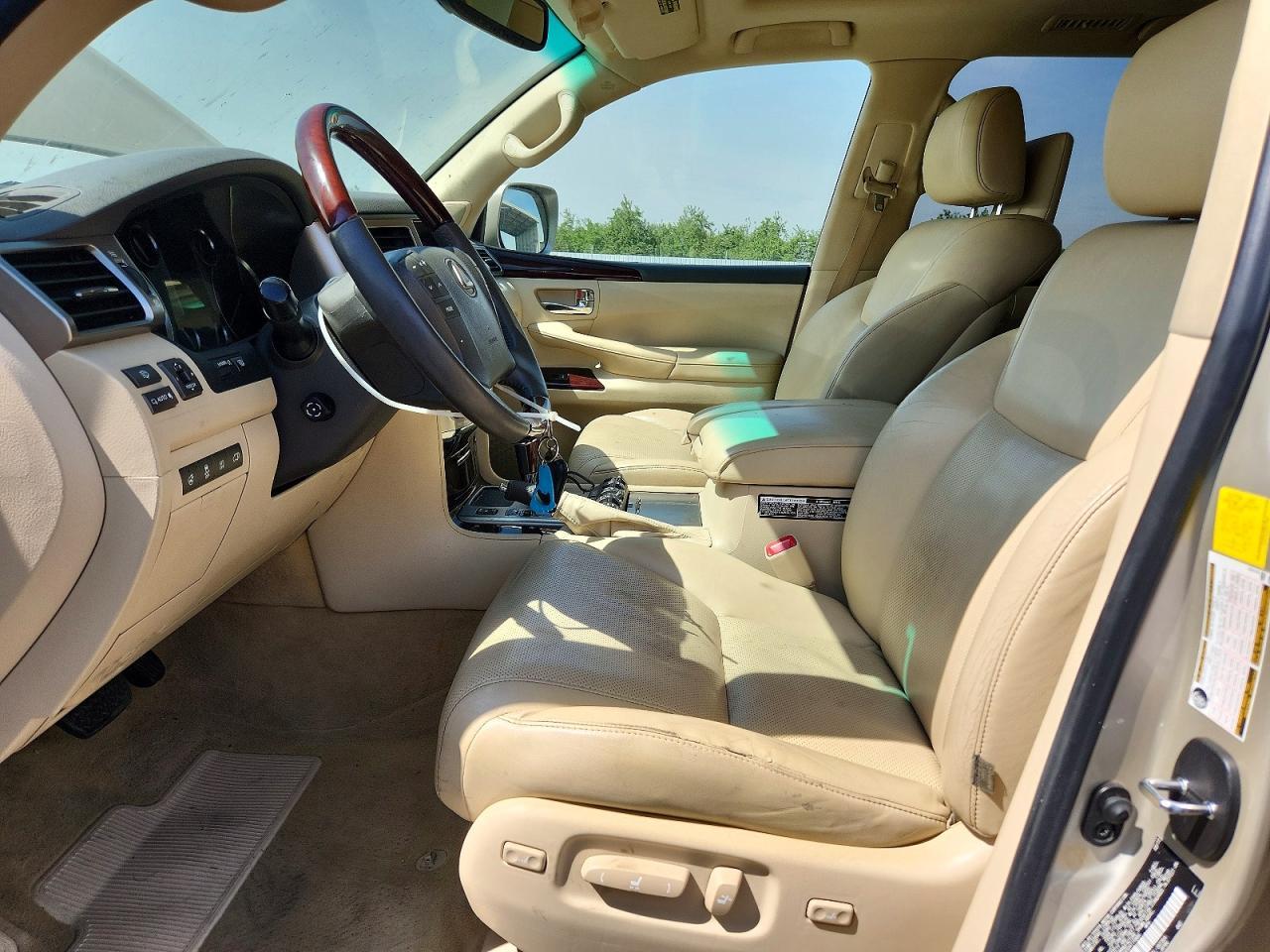 2013 Lexus Lx 570 Base - Image 7