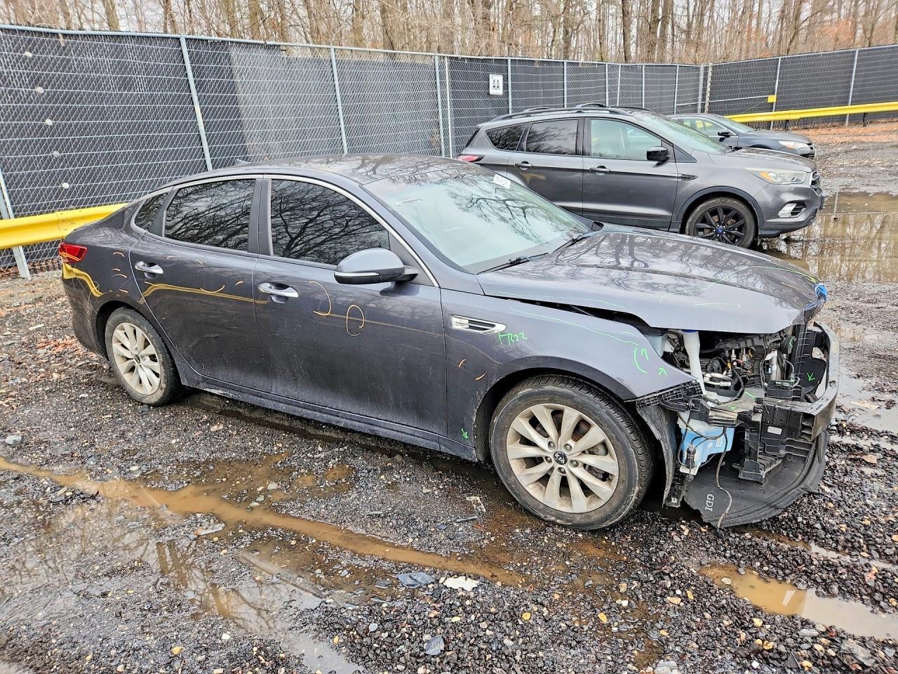 2018 Kia Optima S - Image 4