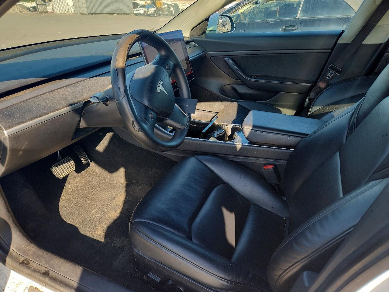 2020 Tesla Model 3 - Image 7