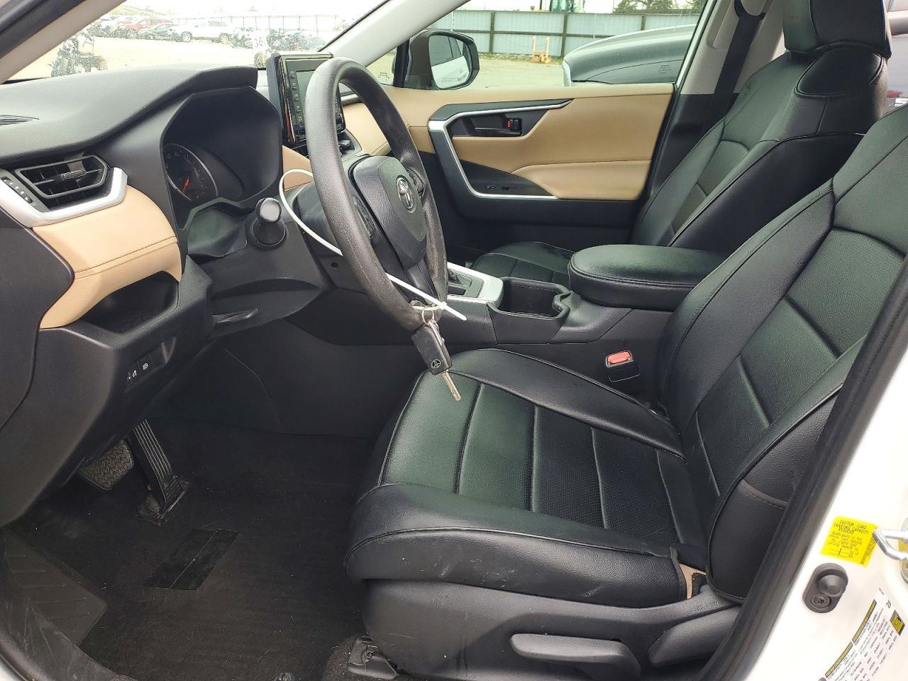 2022 Toyota Rav4 Le - Фото 7
