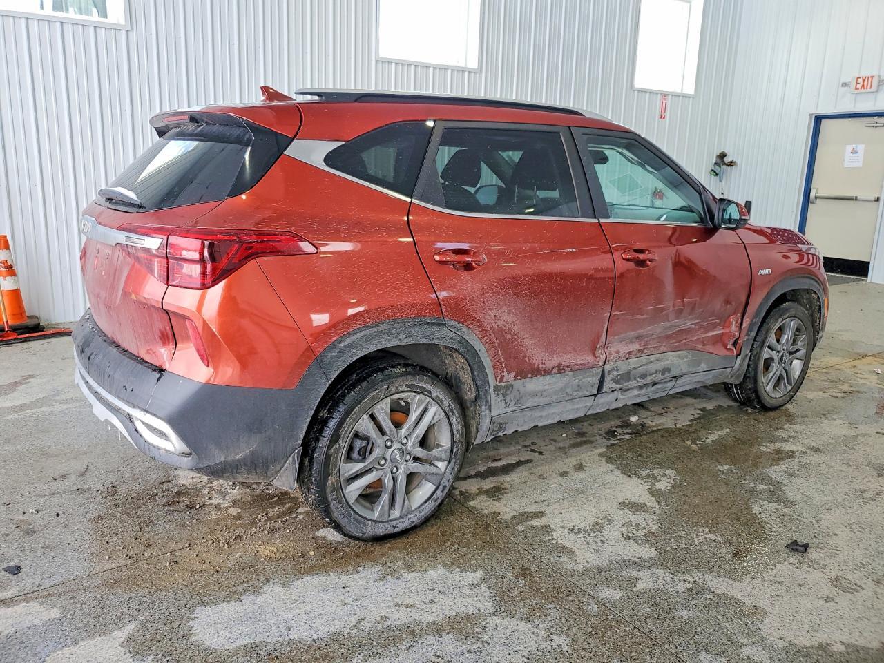 2023 Kia Seltos S - Image 3