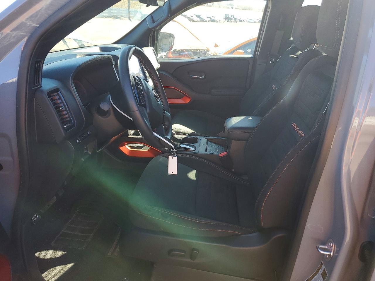 2024 Nissan Frontier Pro-4X - Image 7