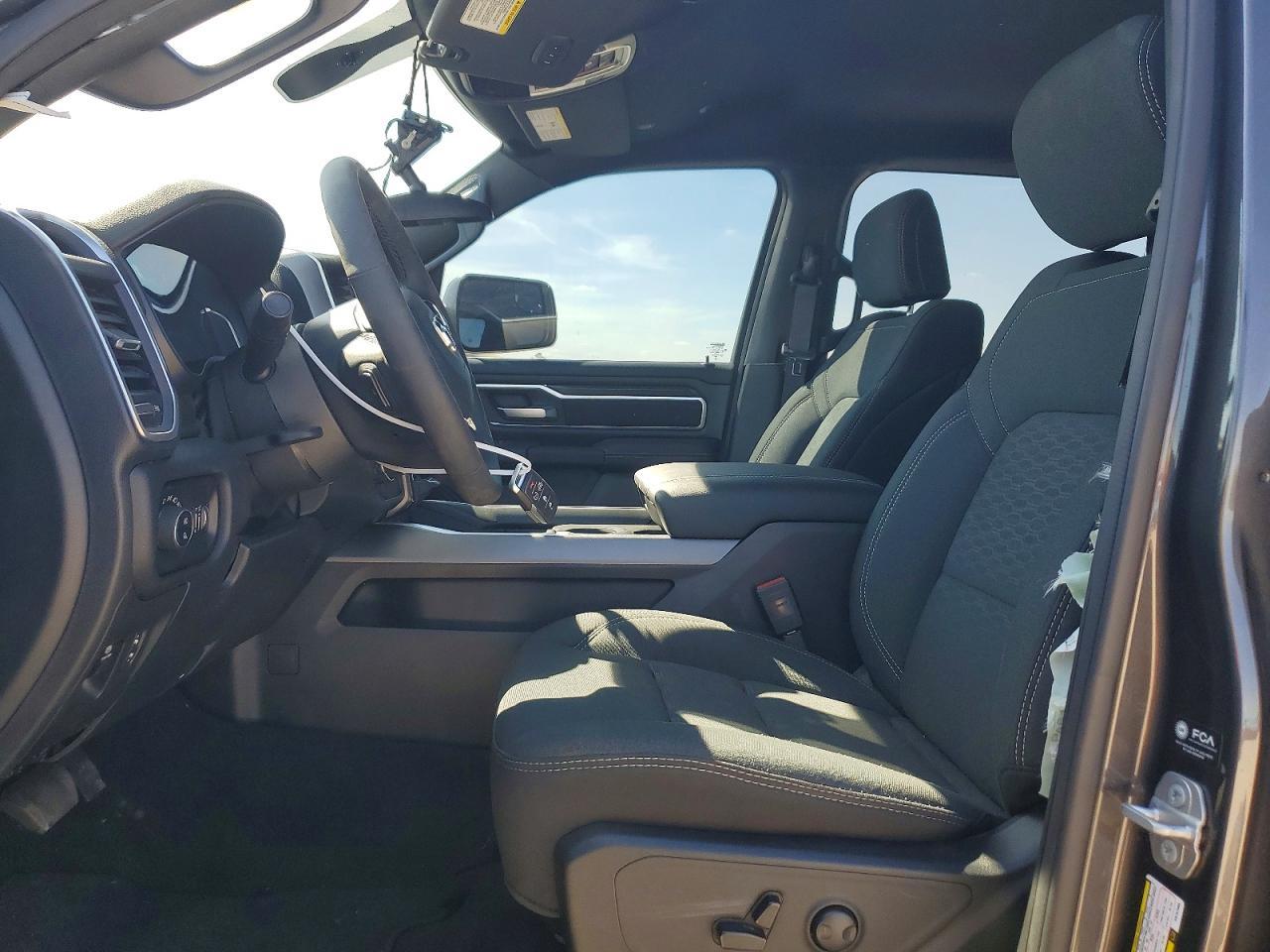 2025 Ram 1500 Big Horn - Image 7