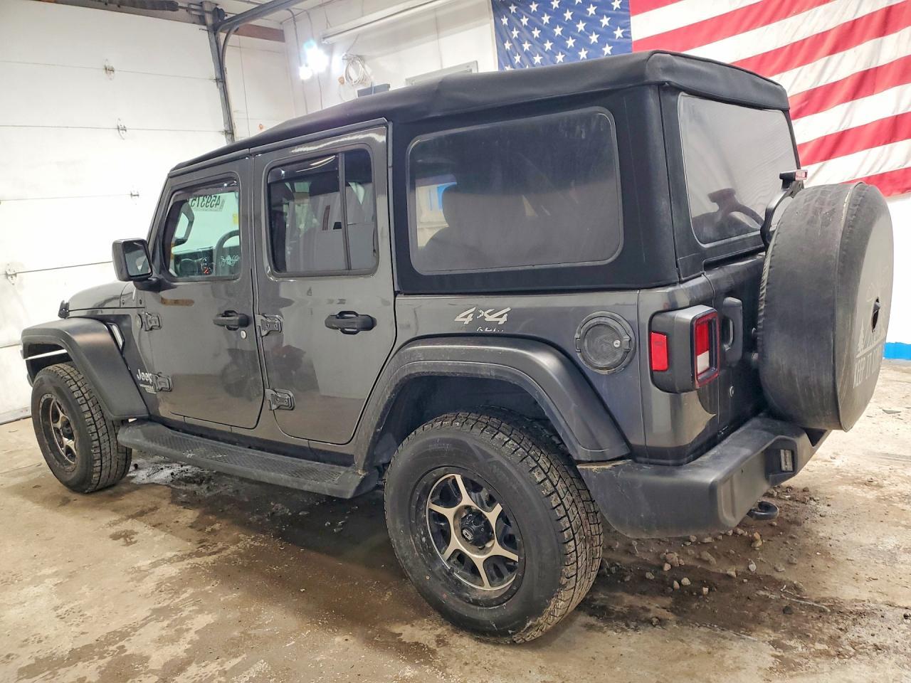 2018 Jeep Wrangler Unlimited Sport - Image 2