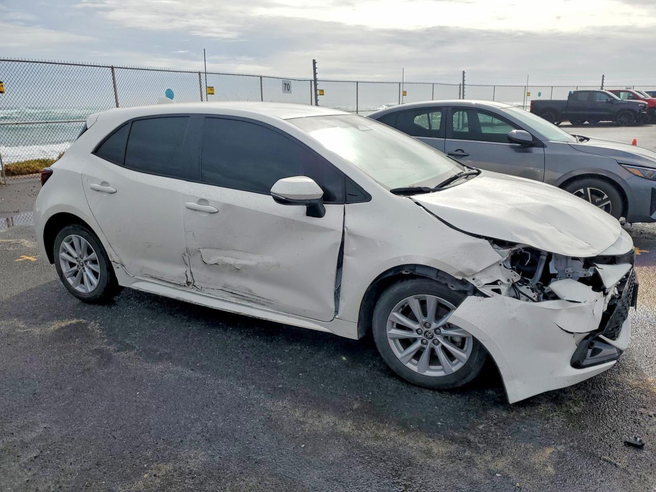 2024 Toyota Corolla Hatchback Se - Фото 4