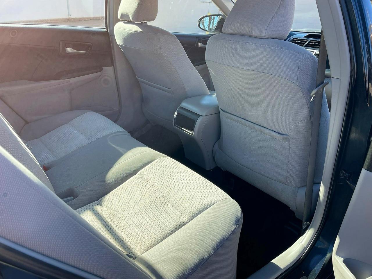 2013 Toyota Camry L - Фото 6