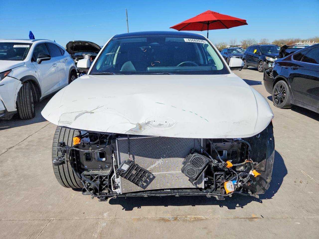 2022 Hyundai Ioniq 5 Limited - Image 5