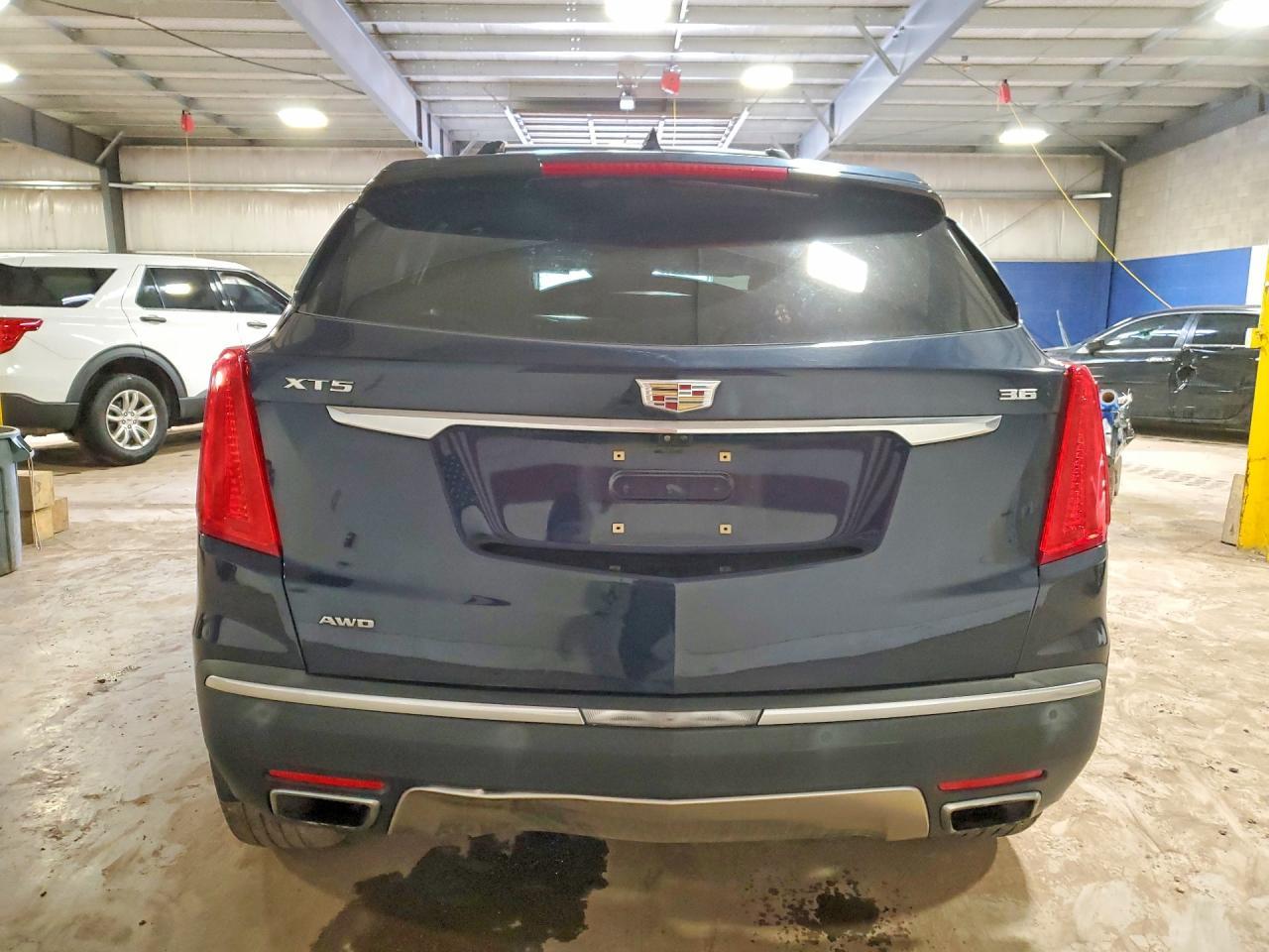 2017 Cadillac Xt5 Platinum - Фото 6