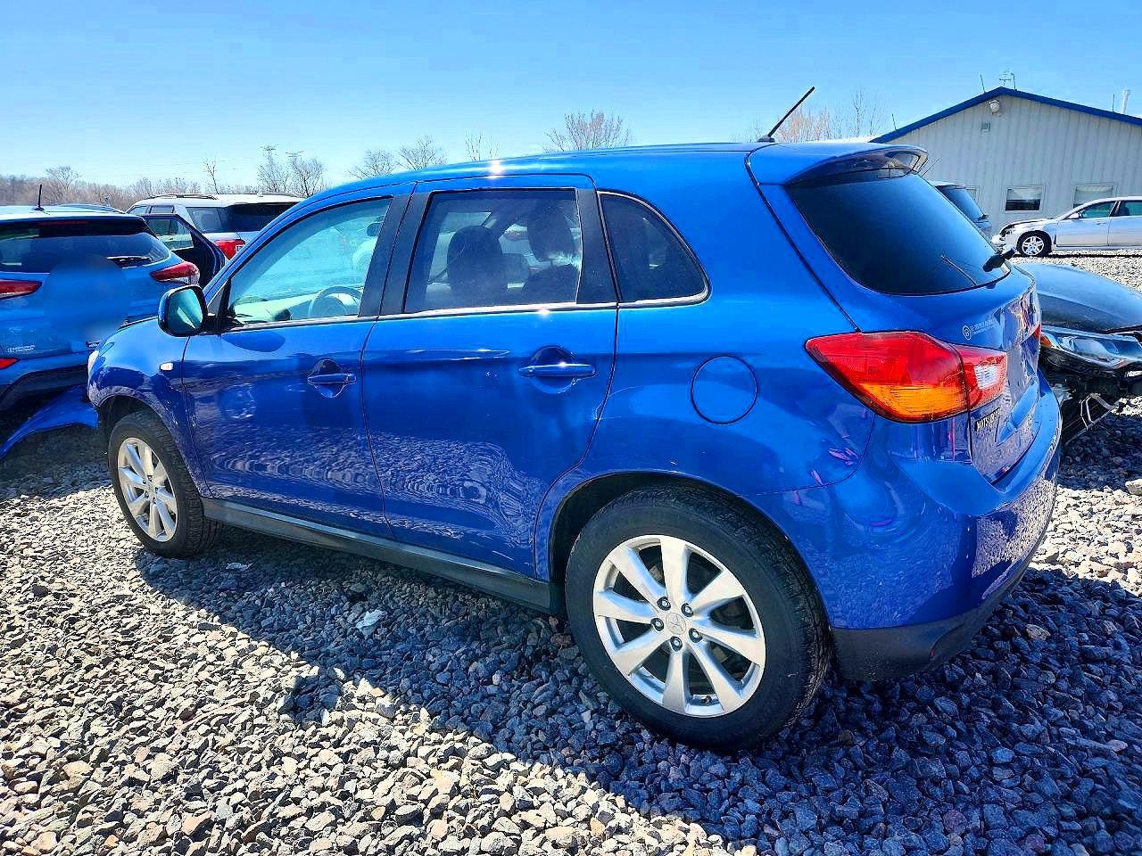 2015 Mitsubishi Outlander Sport Es - Фото 2