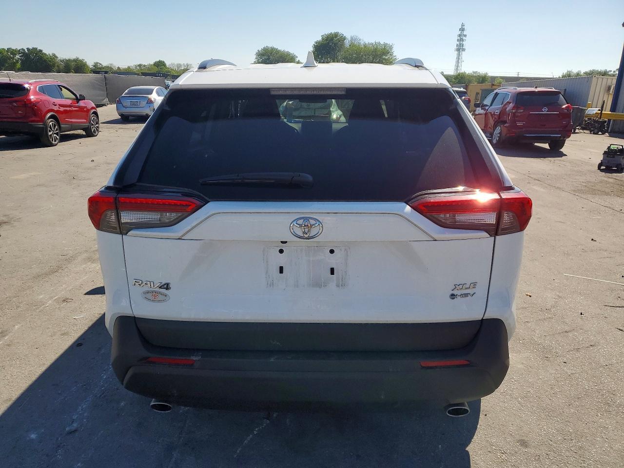2025 Toyota Rav4 Hybrid Xle - Image 6
