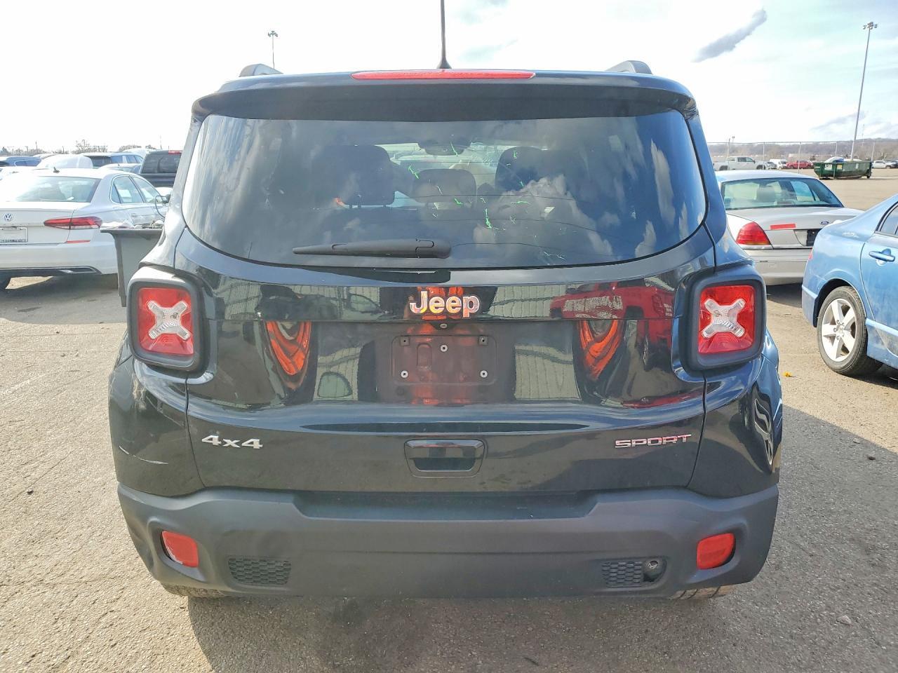 2018 Jeep Renegade Sport - Image 6