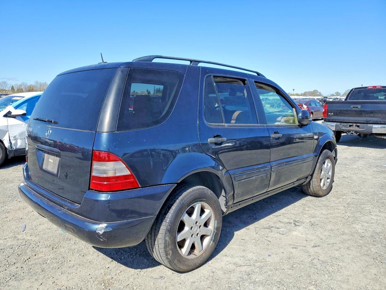 2001 Mercedes-Benz Ml 430 - Image 3