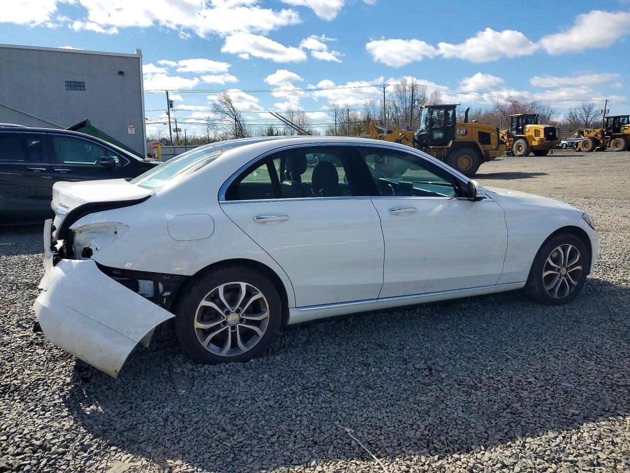 2015 Mercedes-Benz C 300 4Matic - Фото 3